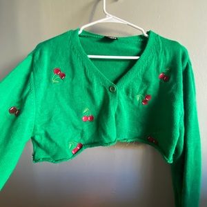 Cropped, green cardigan with patchwork cherries 🍒